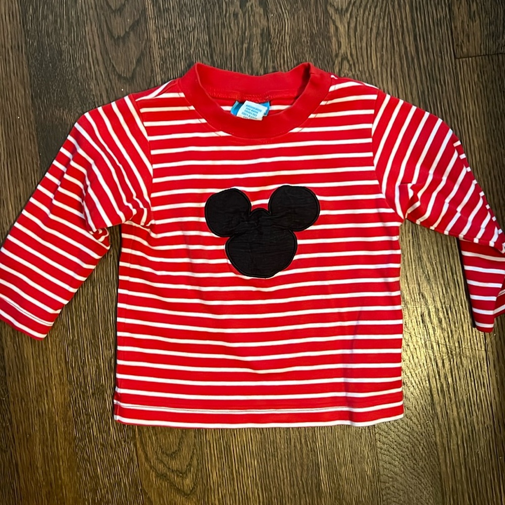 Disney Mickey shirt